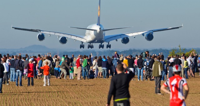 Airbus A-380 poprvé v Praze