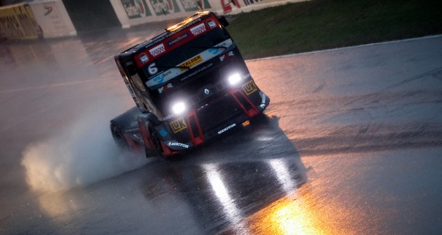 24 Heures Camions 2012