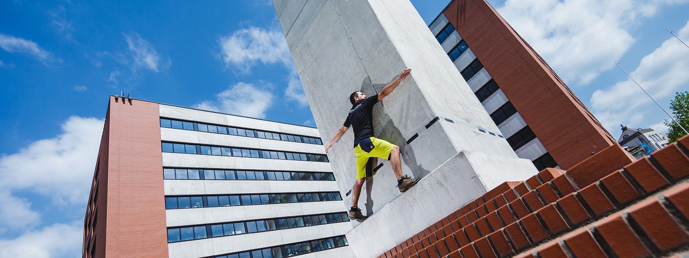 Urban boulder